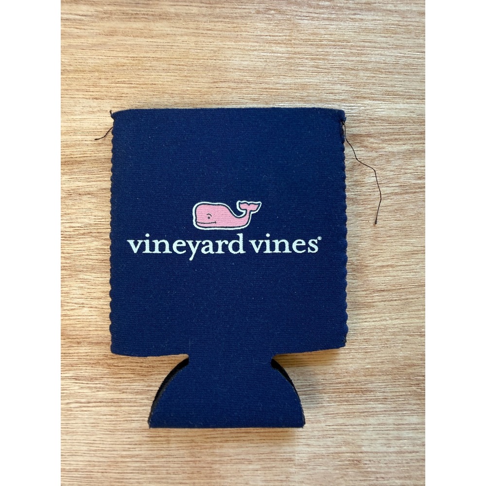 VINEYARD VINES Can Cooler Unisex Navy Blue Whale Logo Slogan OS